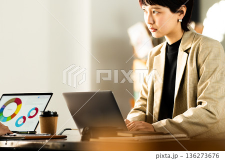 女性 データ分析 女性 データ分析 136273676