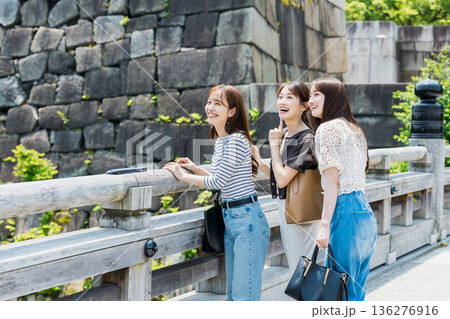 女子旅 大阪城の観光 女子旅 大阪城の観光 136276916