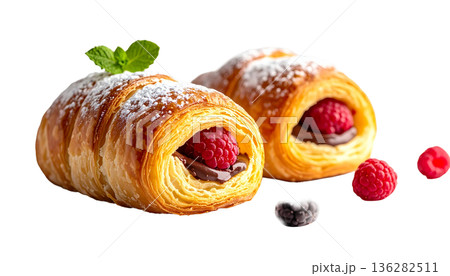 ラズベリーチョコレートのコルネッティ イタリアンペイストリーのイラスト 136282511