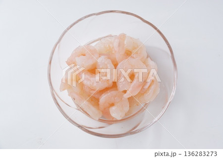 むき海老食材 136283273