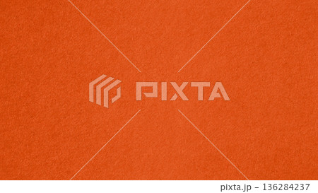 ざらざらナチュラルな濃いオレンジの紙素材 ざらざらナチュラルな濃いオレンジの紙素材 136284237