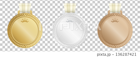 金 銀 銅 メダル 3点セット 王冠と月桂樹の表彰ベクター素材 136287421