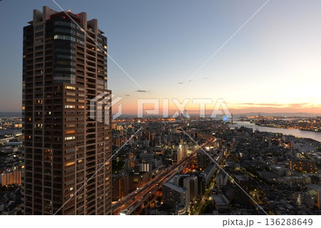 アートホテル大阪ベイタワーからの夜景 136288649