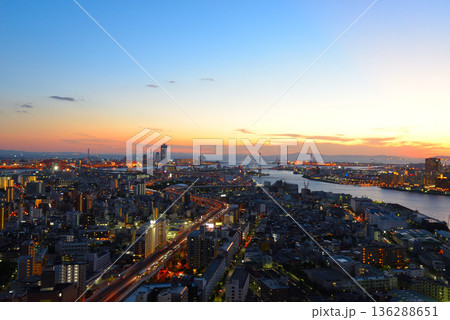 アートホテル大阪ベイタワーからの夜景 アートホテル大阪ベイタワーからの夜景 136288651