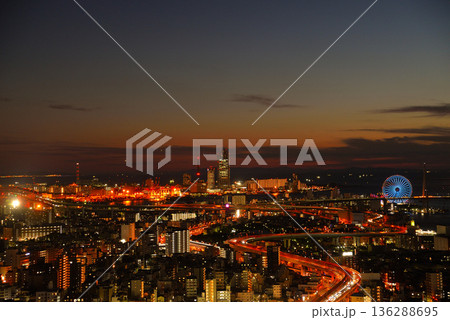 アートホテル大阪ベイタワーからの夜景 アートホテル大阪ベイタワーからの夜景 136288695
