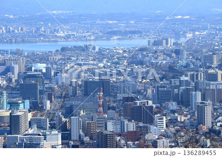 滋賀県大津市の街並み 滋賀県大津市の街並み 136289455