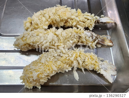 Raw Breaded Ebi Fry Shrimp Coated in Panko Crumbs on Metal Tray Raw Breaded Ebi Fry Shrimp Coated in Panko Crumbs on Metal Tray 136290327