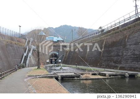 高森湧水トンネル公園（熊本県阿蘇郡） 136290941