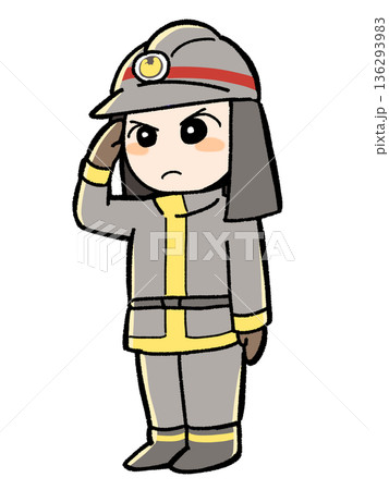 敬礼をする消防隊員 136293983