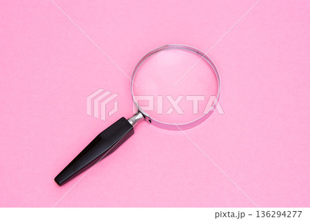 magnifying glass 虫眼鏡 magnifying glass 虫眼鏡 136294277
