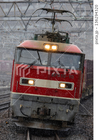 【JR西日本 東海道本線】EF510形+コキ 136294320