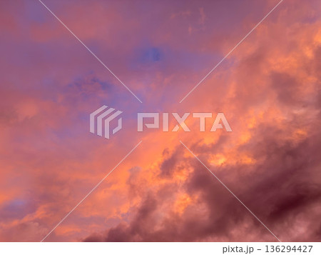 夏の夕暮れ 136294427