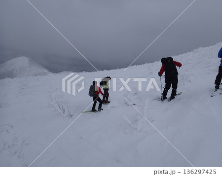 箕輪山 136297425