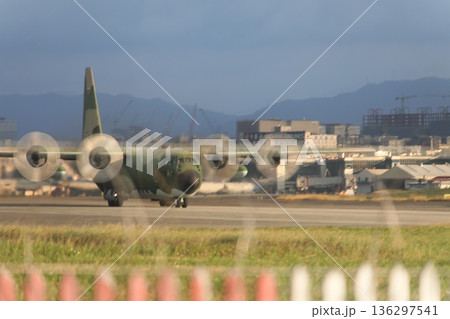 軍用機 軍用機 136297541