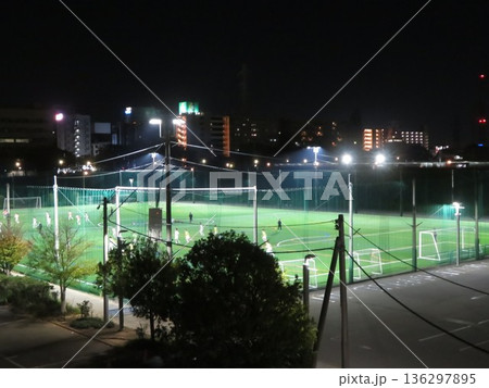 しんよこフットボールパーク 夜 しんよこフットボールパーク 夜 136297895