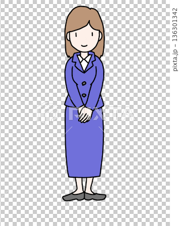 立っているスーツの女性 136301342