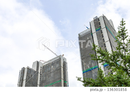 建設中の高層ビル【タイ】 建設中の高層ビル【タイ】 136301858