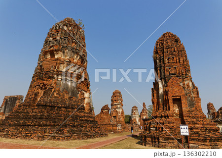 タイ　アユタヤ遺跡　ワット・マハタート 136302210