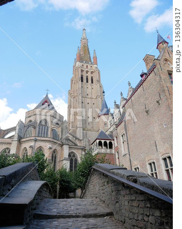 聖母教会　（ベルギー・ブルージュ） 136304317
