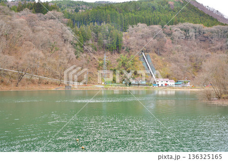湖中湖 みなかみ町 赤谷湖 猿ヶ京 湖中湖 みなかみ町 赤谷湖 猿ヶ京 136325165