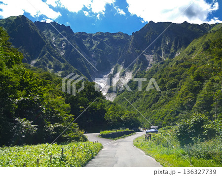 谷川岳一ノ倉沢バス停付近 谷川岳一ノ倉沢バス停付近 136327739