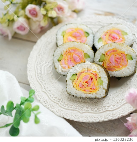 節分 恵方巻き 飾り巻き 136328236