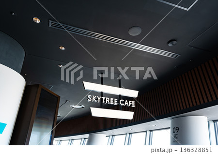 SKYTREE CAFEで一休み　東京スカイツリー展望台　東京都墨田区押上 136328851