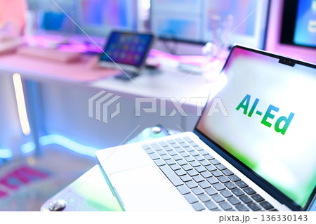 AI教育とラップトップ 136330143