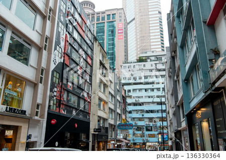 香港の街並み 136330364