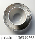 白い背景のコーヒーカップ 白い背景のコーヒーカップ 136330768