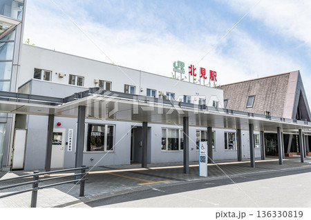 北海道北見市　JR北見駅（正面口） 136330819