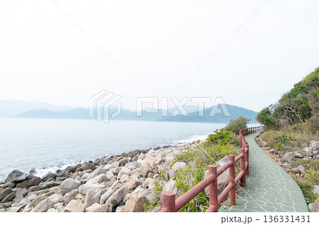 香港 塔門島の海と町並み 香港 塔門島の海と町並み 136331431