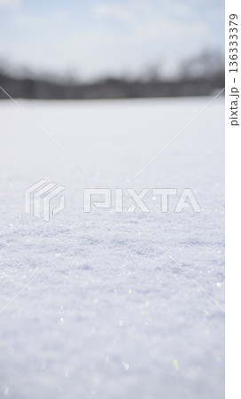 雪のバックグラウンド 雪のバックグラウンド 136333379