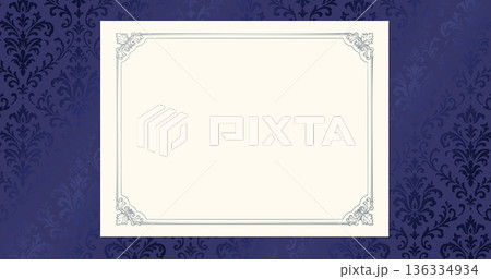 高級感のあるネイビーとシルバーの飾り枠背景　ダマスク柄の横長バナー素材 136334934