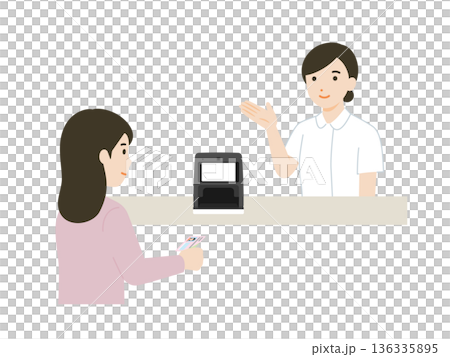 マイナンバーカード受付を案内する看護師 136335895