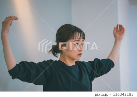 dance practice 136342183