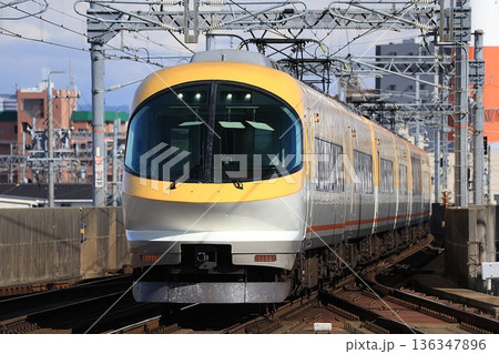 【近鉄】23000系〜伊勢志摩ライナー〜 特急（名古屋線：近鉄八田駅） 136347896