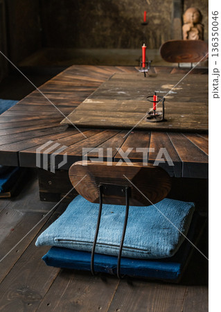 日本 島根県大田市大森にある石見銀山の大森銀山伝統的重要建造物群保存地区の民家 日本 島根県大田市大森にある石見銀山の大森銀山伝統的重要建造物群保存地区の民家 136350046