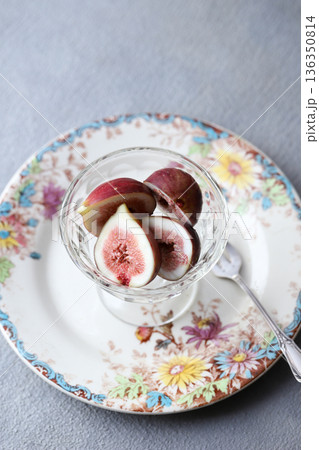 いちじくの盛り合わせ 136350814
