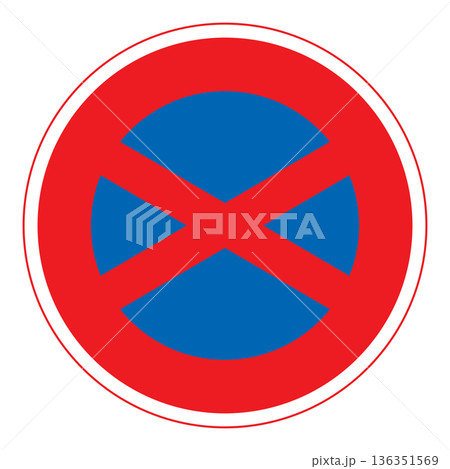 規制標識　駐停車禁止 136351569