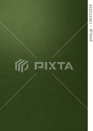抹茶色の和紙と緑の質感背景素材 136351818