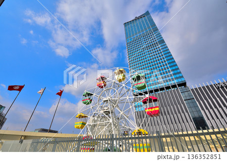 《愛知県》名古屋三越栄店 日本最古の屋上観覧車とザ・ランドマーク名古屋栄 《愛知県》名古屋三越栄店 日本最古の屋上観覧車とザ・ランドマーク名古屋栄 136352851