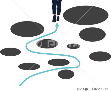 危険回避をするビジネスウーマンのイラスト 危険回避をするビジネスウーマンのイラスト 136355236