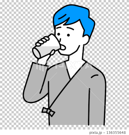 バリウムを飲む検査着の若い男性 バリウムを飲む検査着の若い男性 136355648