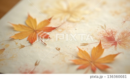 テーブルの上の落ち葉 テーブルの上の落ち葉 136360081