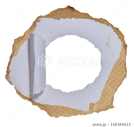 Round torn frame with curled edge made of craft paper on isolated background 136364013