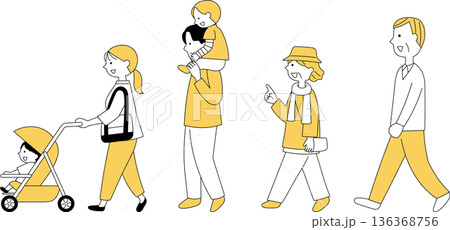 並んで歩く三世代家族単色 136368756