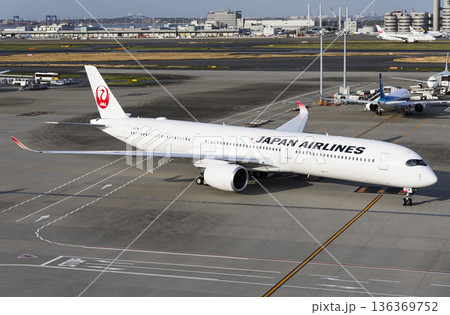 JAL JA03WJ A350-1000 3号機羽田 136369752