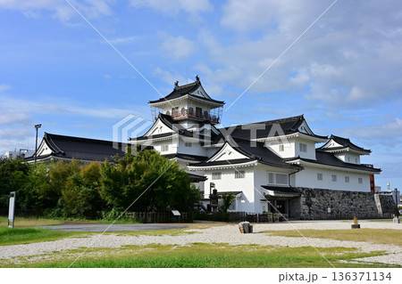 富山城 136371134