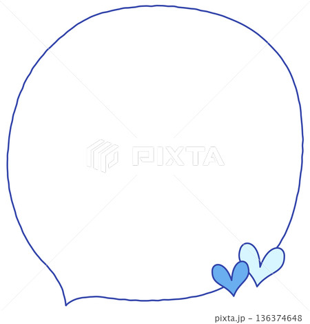 手書きの下向きの円形の吹き出し（ハート、青） 136374648